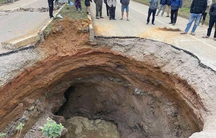 Rất khó để dự báo sự xuất hiện của hố tử thần