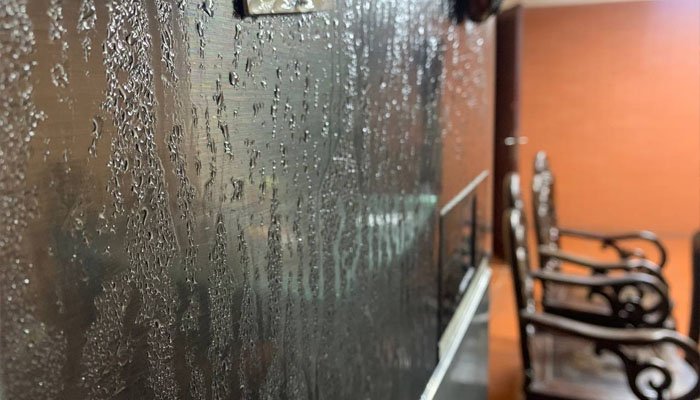 Nồm ẩm là hiện tượng đặc trưng của khí hậu miền Bắc Việt Nam