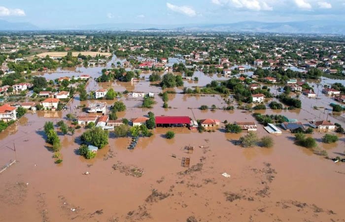 Mưa kéo dài có nguy cơ gây lũ lụt, ngập úng trên diện rộng