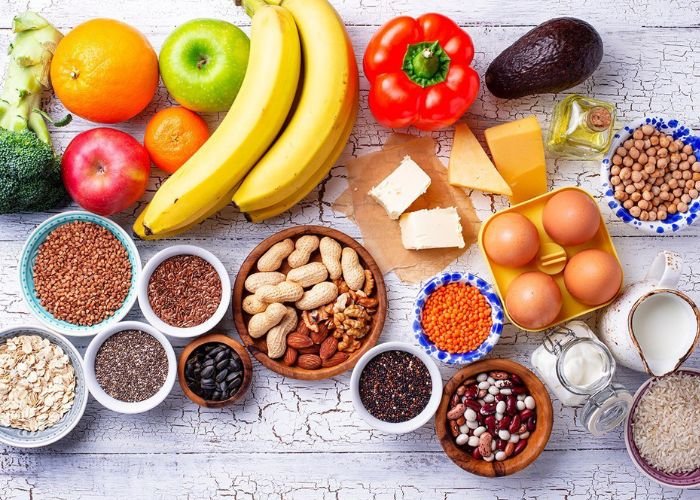 Việc tăng cường sức đề kháng từ bên trong sẽ giúp bạn bảo vệ sức khỏe trong mùa mưa phùn