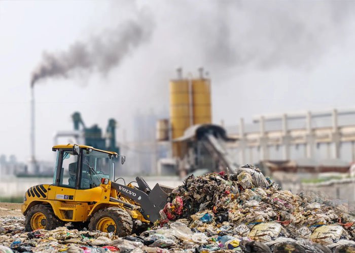 Cần tiến hành xử lý chất thải công nghiệp trước khi thải ra môi trường