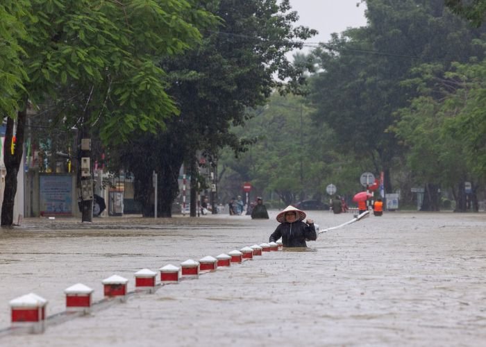 Những khu vực có lượng mưa lớn nhất thường nằm ở các sườn núi đón gió ẩm từ biển vào