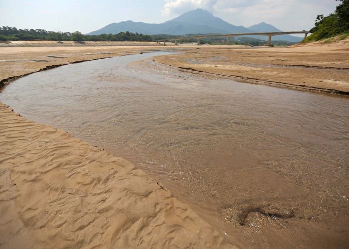 Tình trạng hạn mặn nghiêm trọng ở Đồng bằng sông Cửu Long
