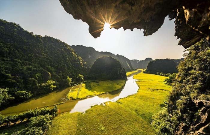 Từ tháng 5 đến tháng 7 là thời điểm nắng nóng nhất trong năm ở Ninh Bình