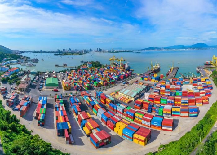 Mùa khô tại Duyên hải Nam Trung Bộ kéo dài từ tháng 1 đến tháng 8 với thời tiết nắng ráo