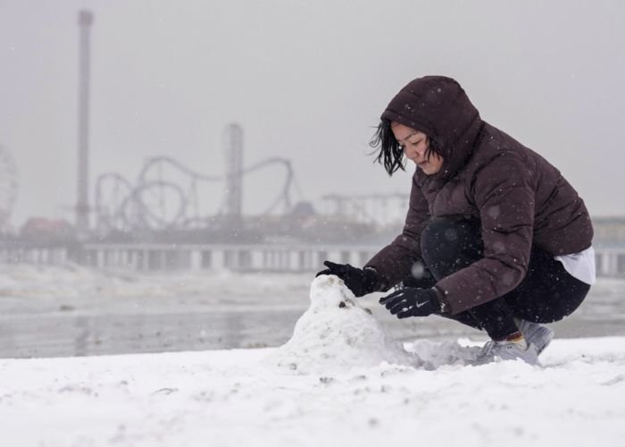 Ăn tuyết ở những nơi không sạch sẽ làm tăng nguy cơ rối loạn tiêu hóa và nhiễm khuẩn đường ruột